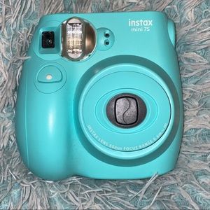 Instax mini 75 Polaroid camera with case